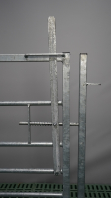 Horde with gate