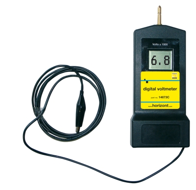 digital voltmeter