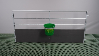 Bügelhalter für Futtereimer
