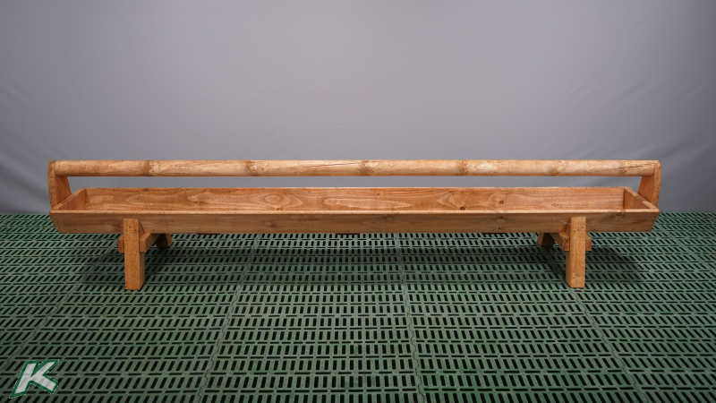 Wooden trough with holm and standing feet, length 3.00 mtr.