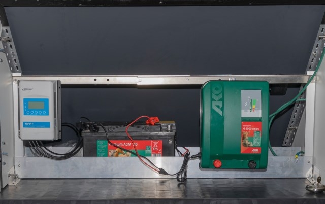 AKO Solar-PowerStation smart XXL 12V 20Joule